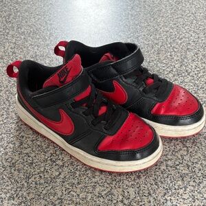 Nike Kids Black and Red Sneakers
